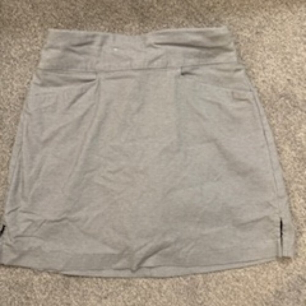 LADY HAGEN performance skort  size xs